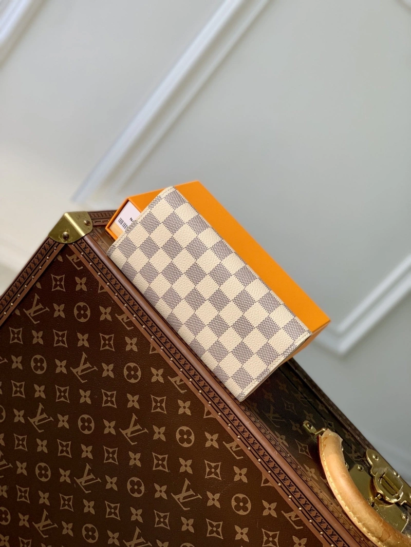 LV Wallets 4048I-0300