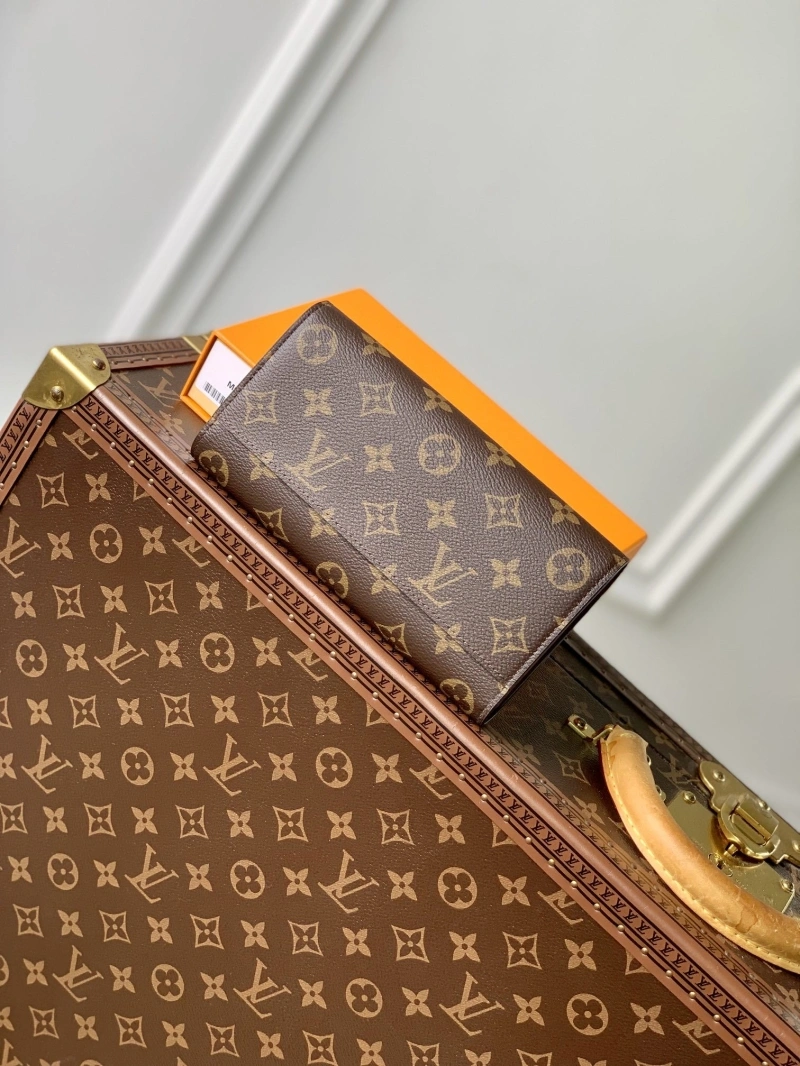 LV Wallets 4048I-0302