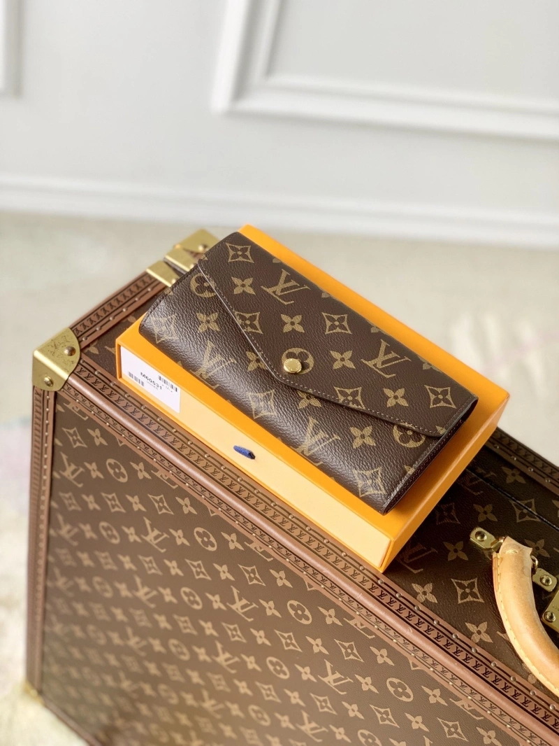 LV Wallets 4048I-0302