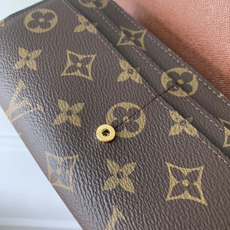 LV Wallets 4048I-0302
