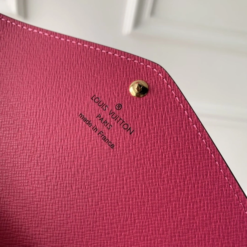 LV Wallets 4048I-0305