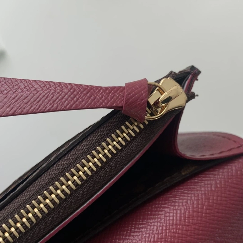 LV Wallets 4048I-0307