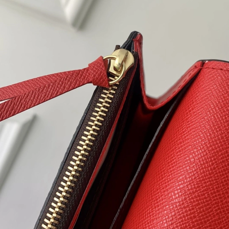 LV Wallets 4048I-0312