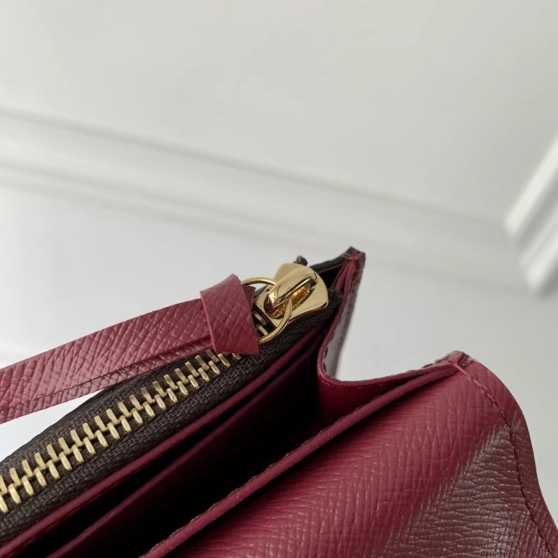 LV Wallets 4048I-0315