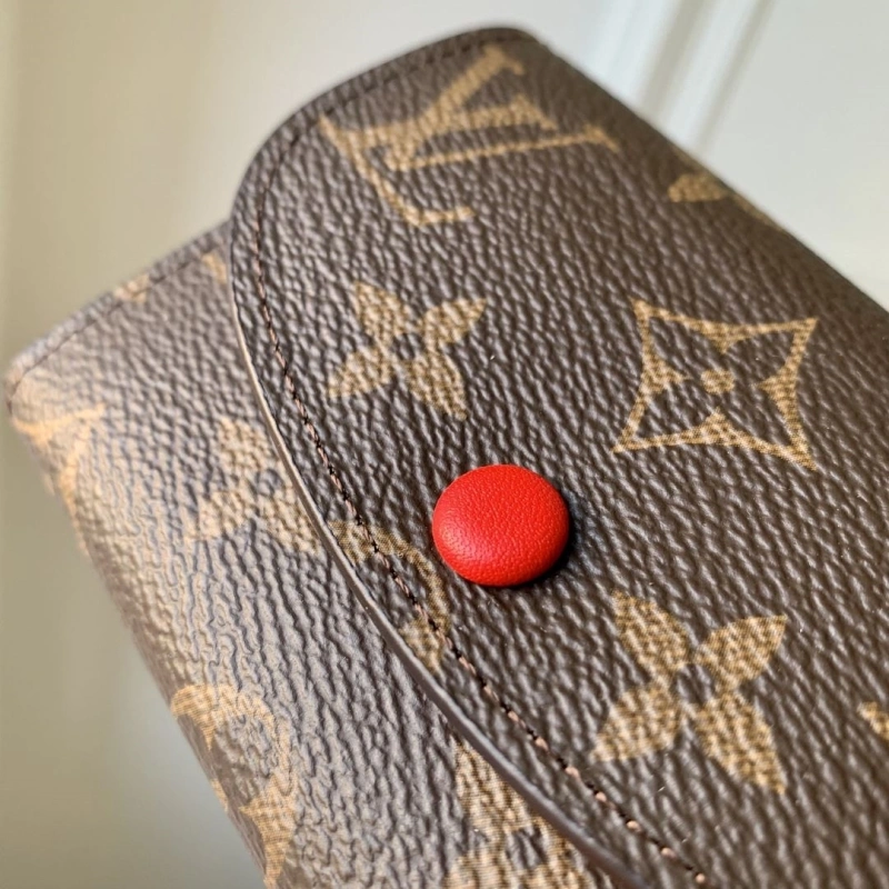 LV Wallets 4048I-0317