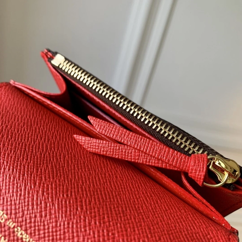 LV Wallets 4048I-0317