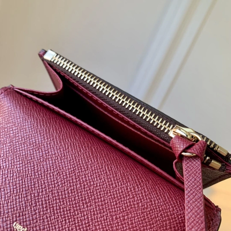 LV Wallets 4048I-0318