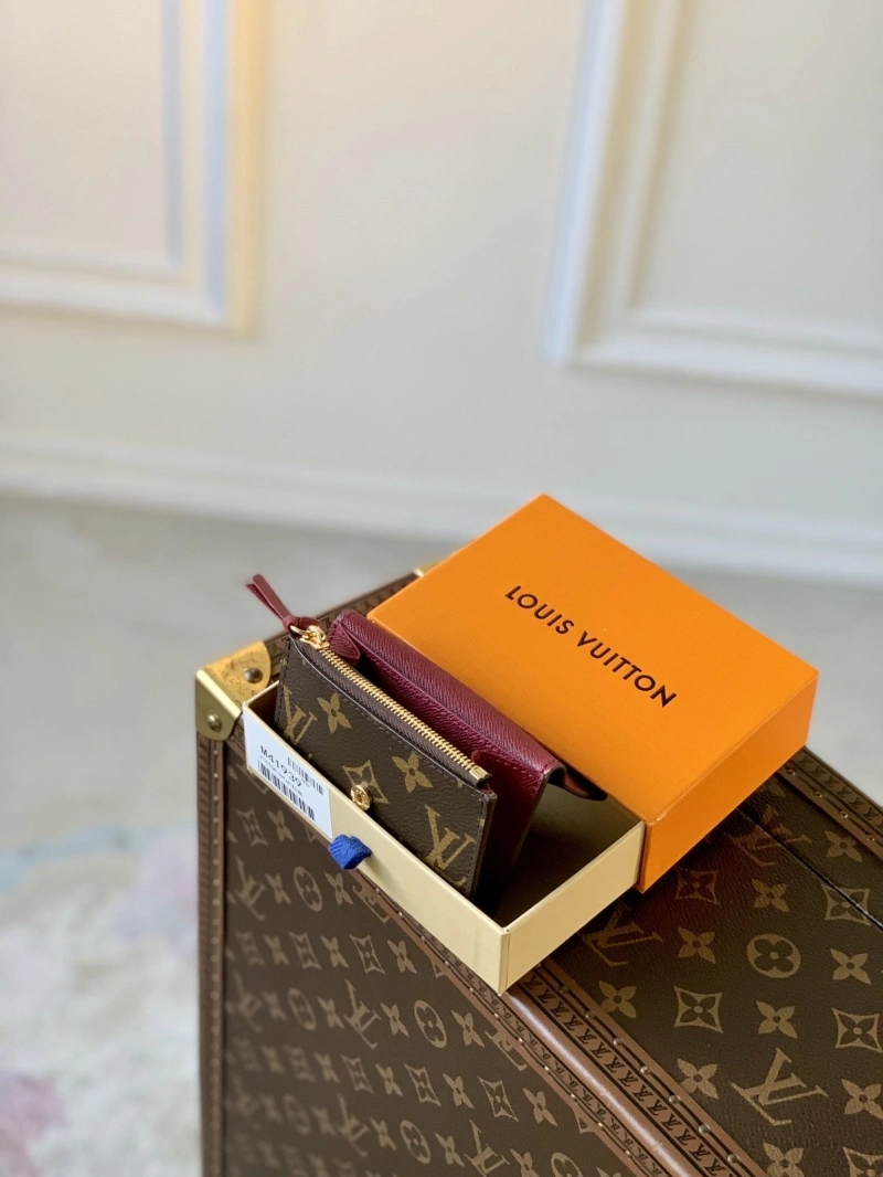 LV Wallets 4048I-0318