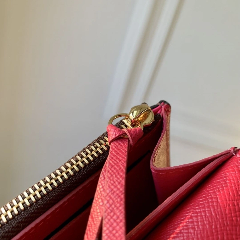 LV Wallets 4048I-0319