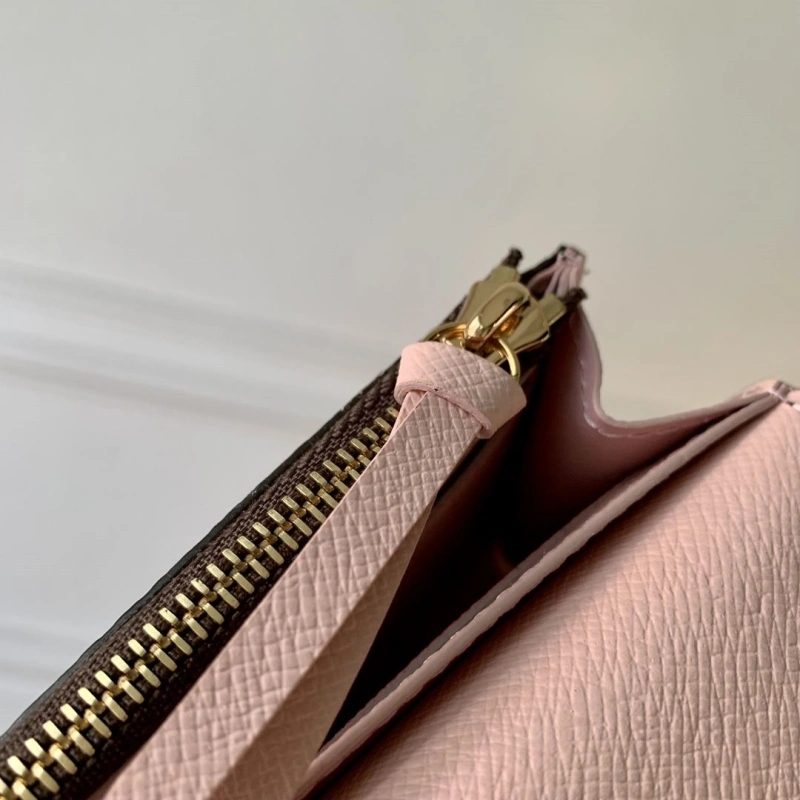 LV Wallets 4048I-0320