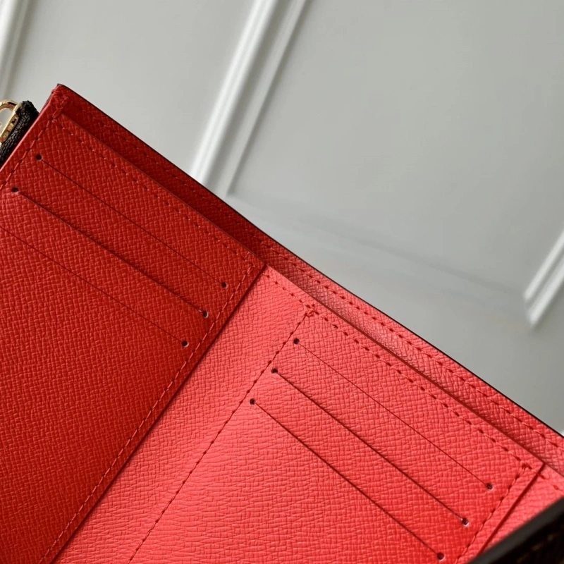LV Wallets 4048I-0322
