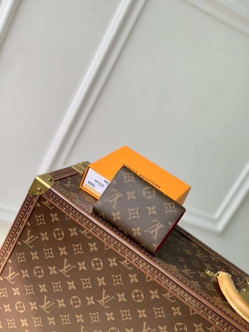 LV Wallets 4048I-0323