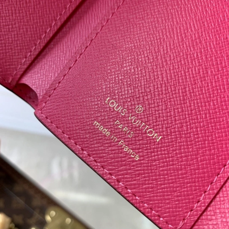 LV Wallets 4048I-0323