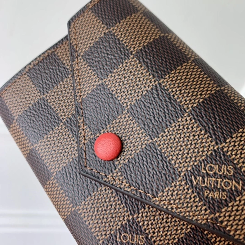 LV Wallets 4048I-0327