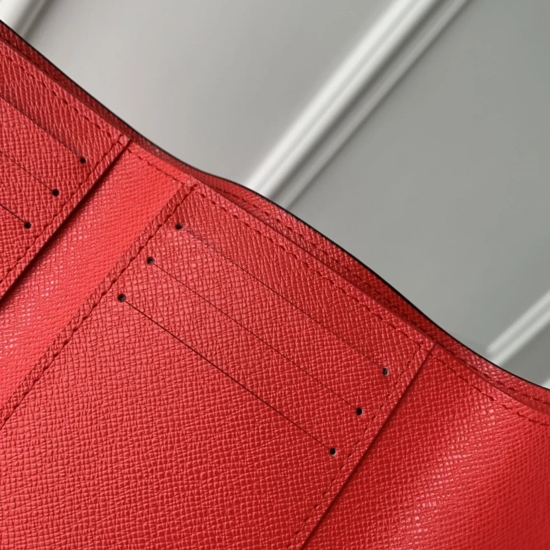 LV Wallets 4048I-0327