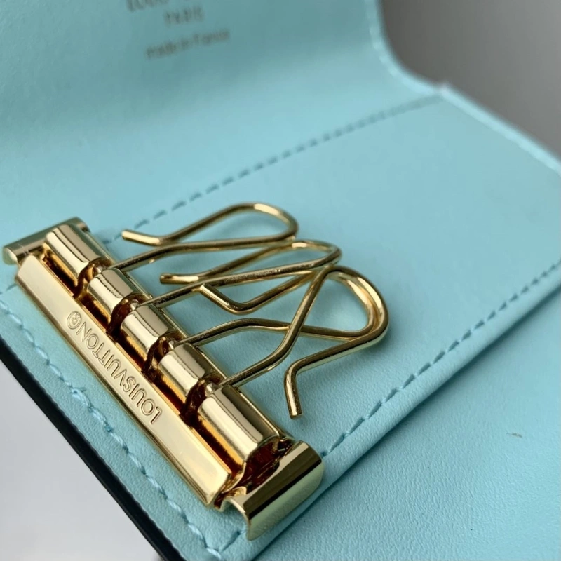 LV Wallets 4048I-0334