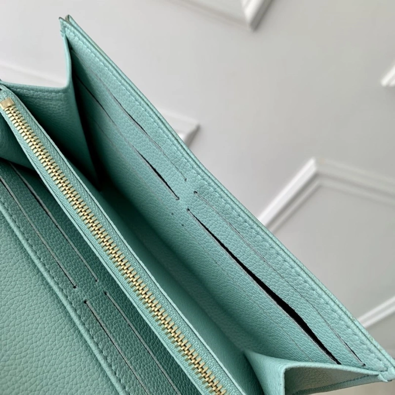 LV Wallets 4048I-0336