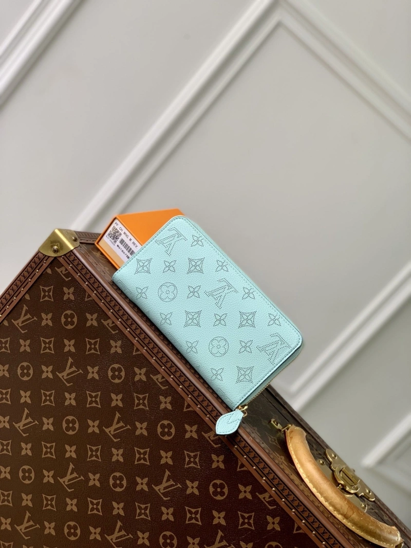 LV Wallets 4048I-0337