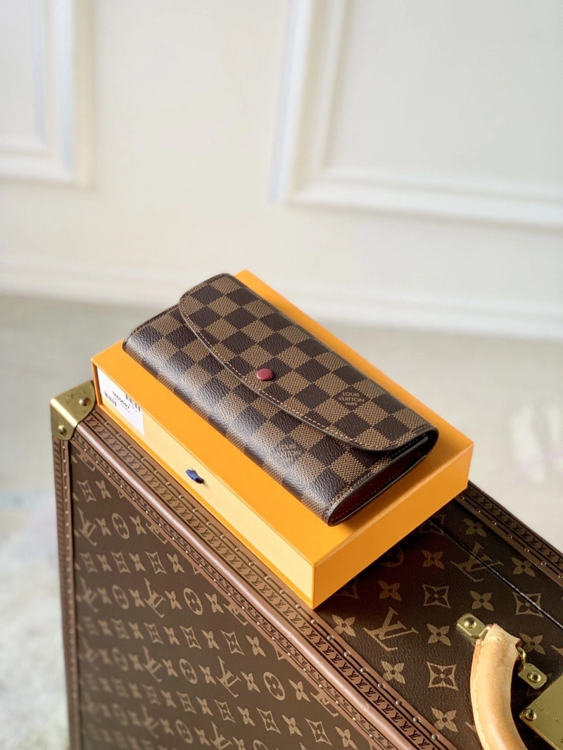LV Wallets 4048I-0338