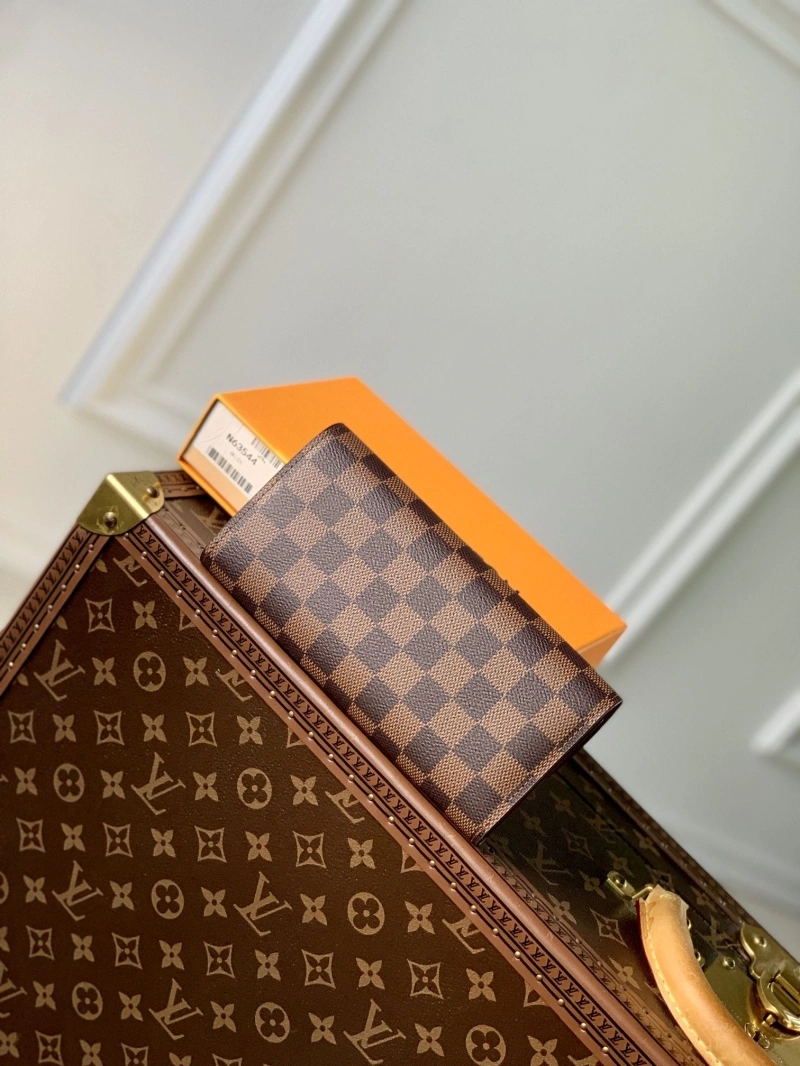 LV Wallets 4048I-0339