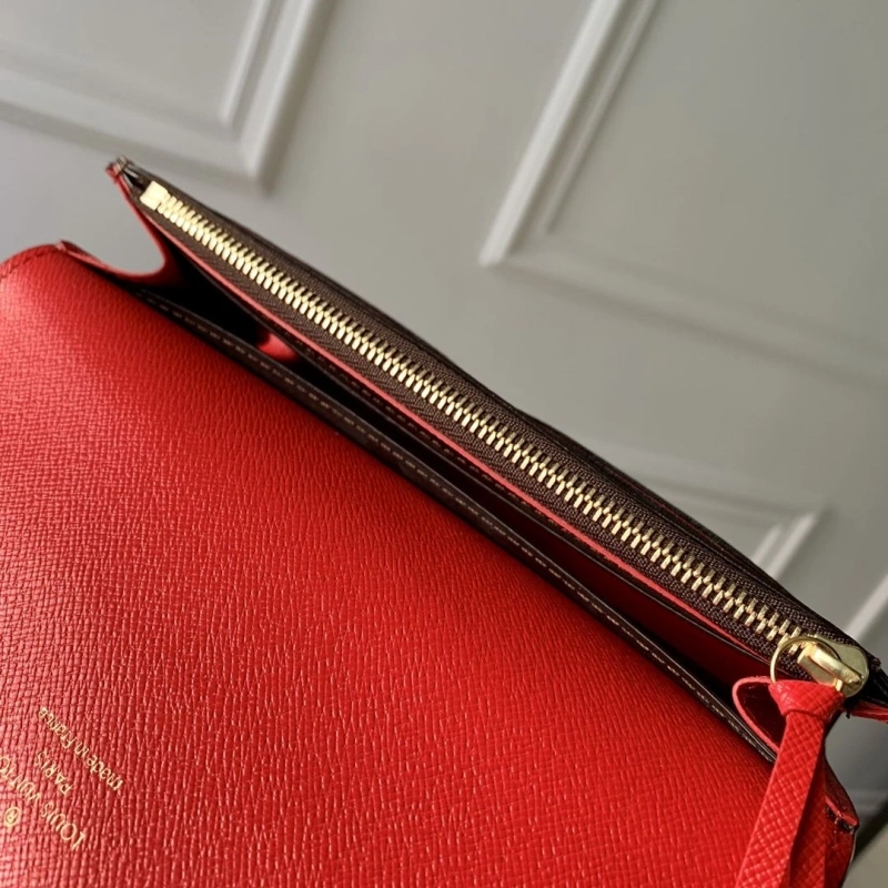 LV Wallets 4048I-0339