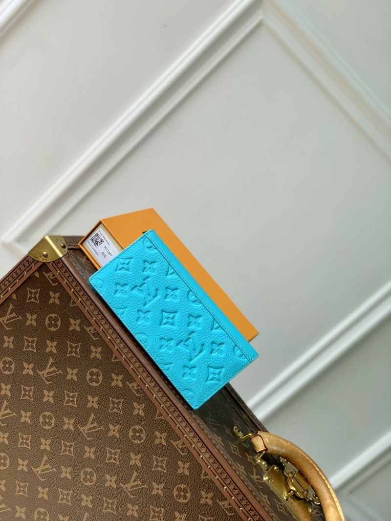 LV Wallets 4048I-0371