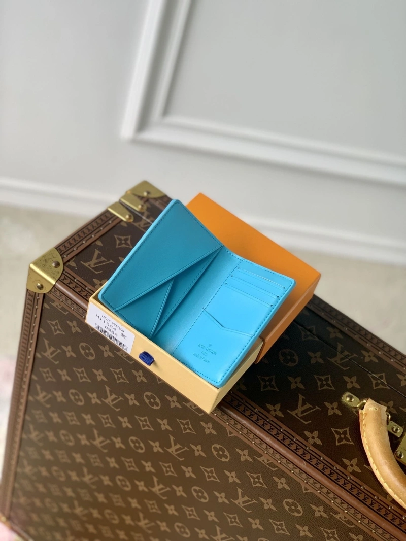 LV Wallets 4048I-0395