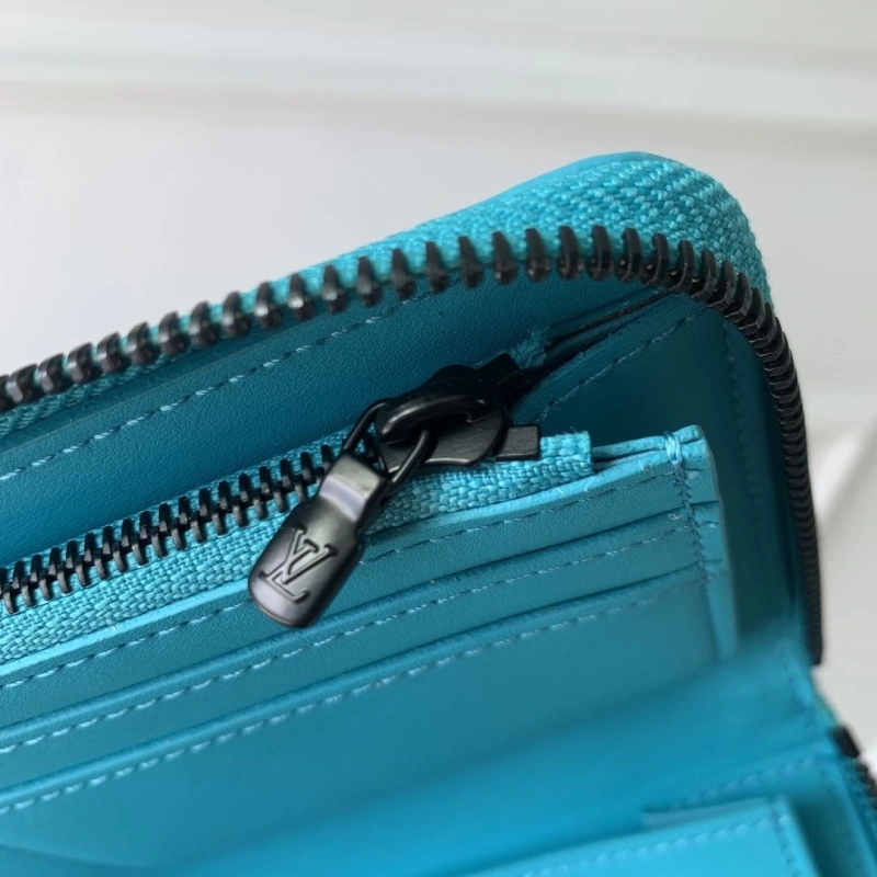 LV Wallets 4048I-0396