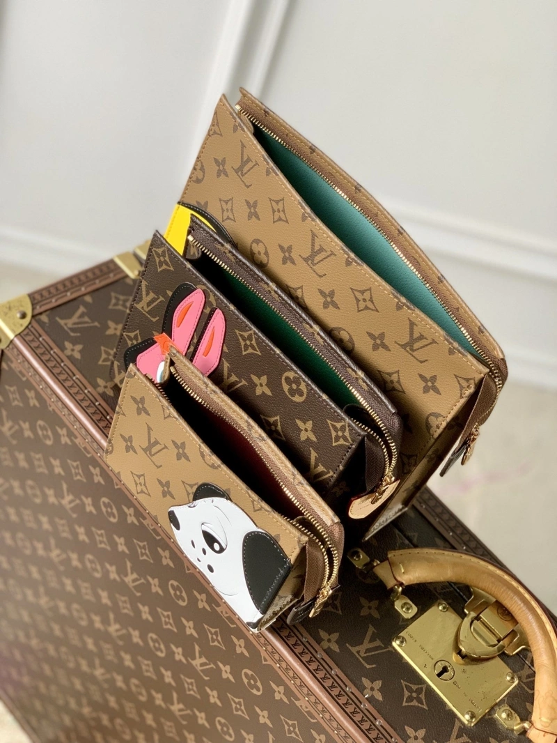 LV Wallets 4048I-0402