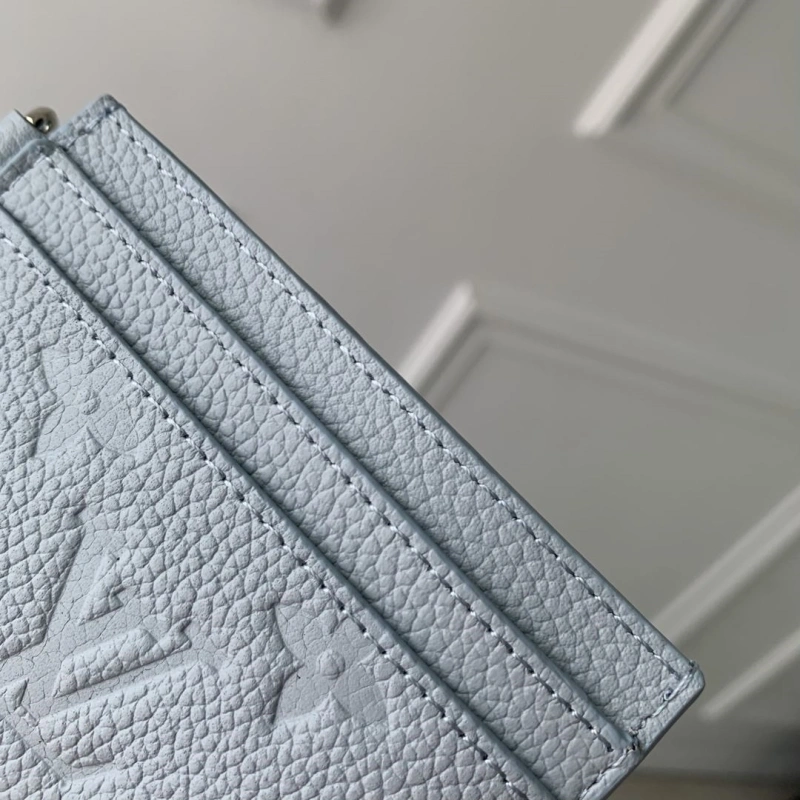 LV Wallets 4048I-0435