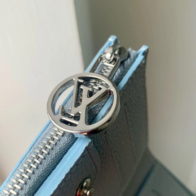 LV Wallets 4048I-0437