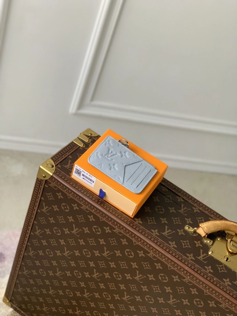 LV Wallets 4048I-0439