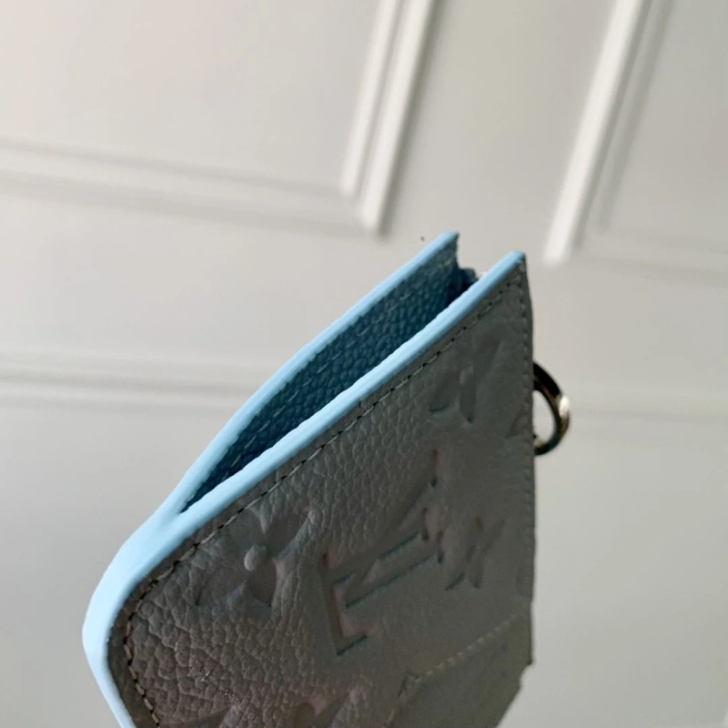 LV Wallets 4048I-0439