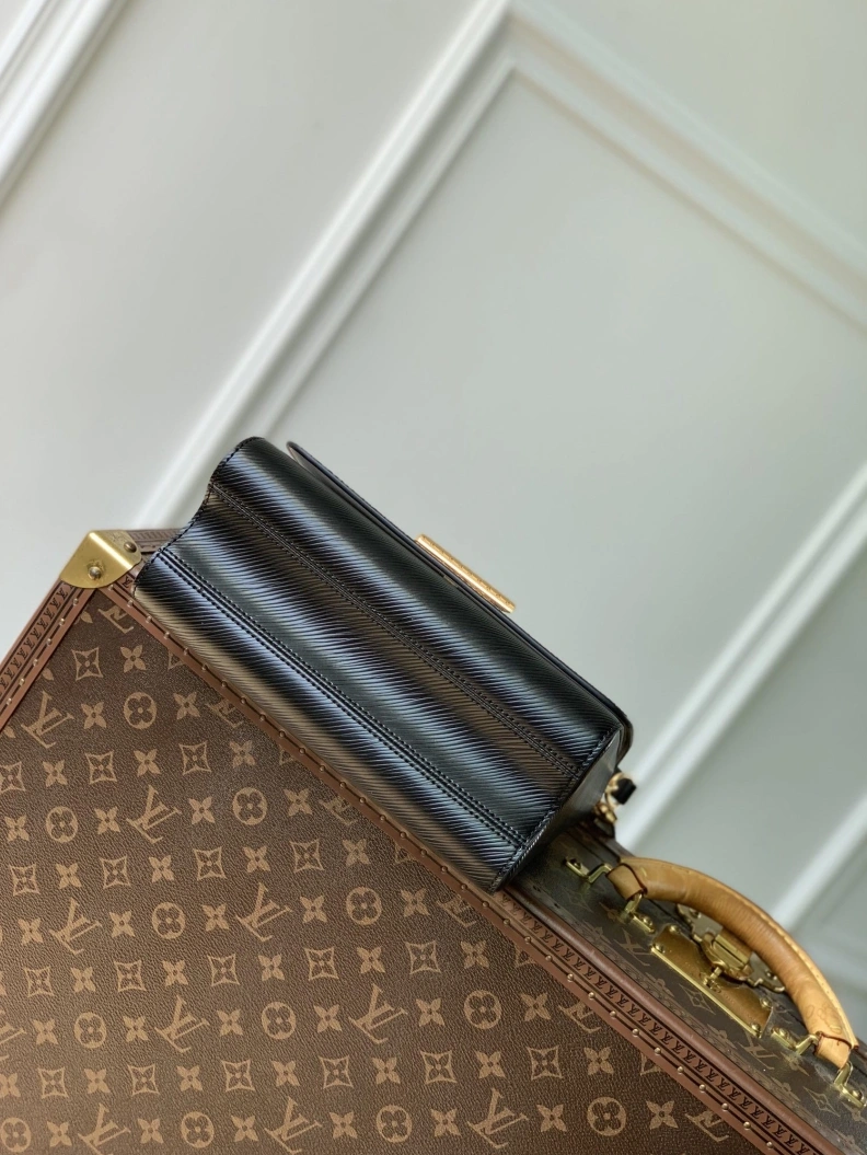 lv twist De*1m bags 4048i-0472