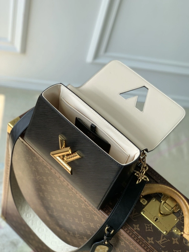 lv twist De*1m bags 4048i-0472