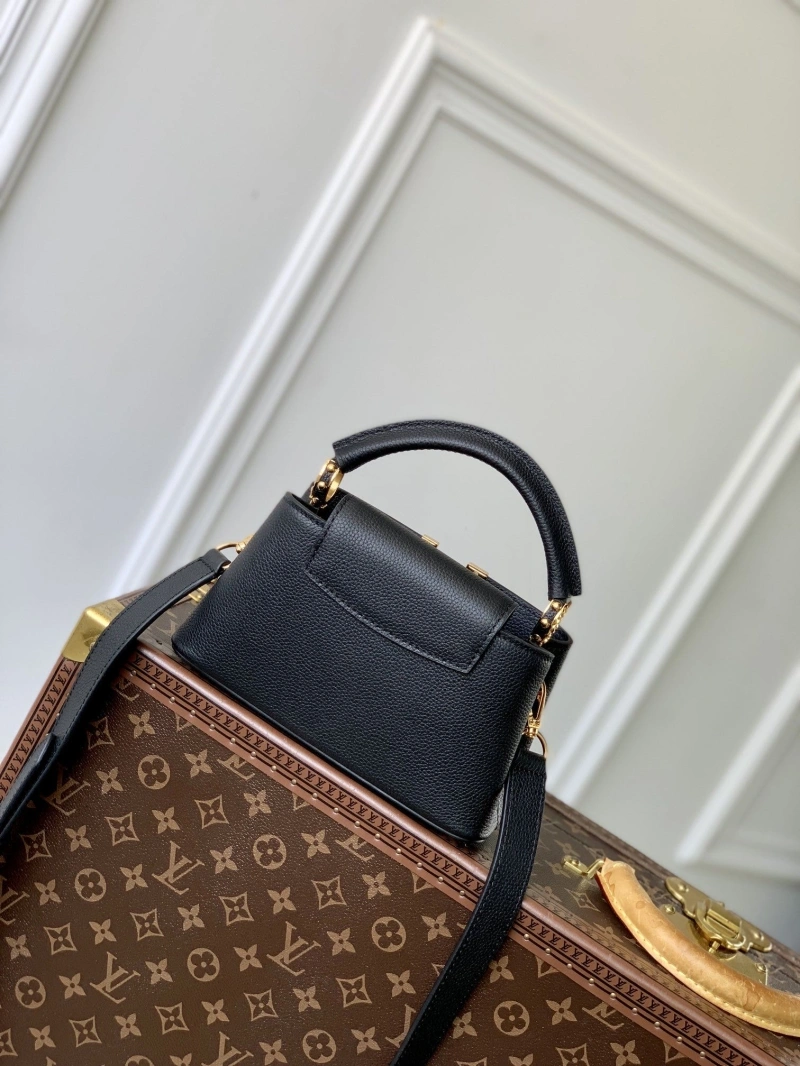 LV Capucines Bags 4048I-0495