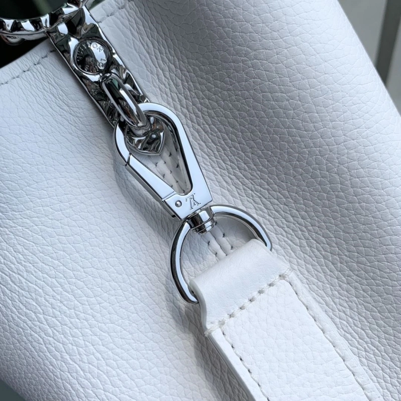 LV Capucines Bags 4048I-0498