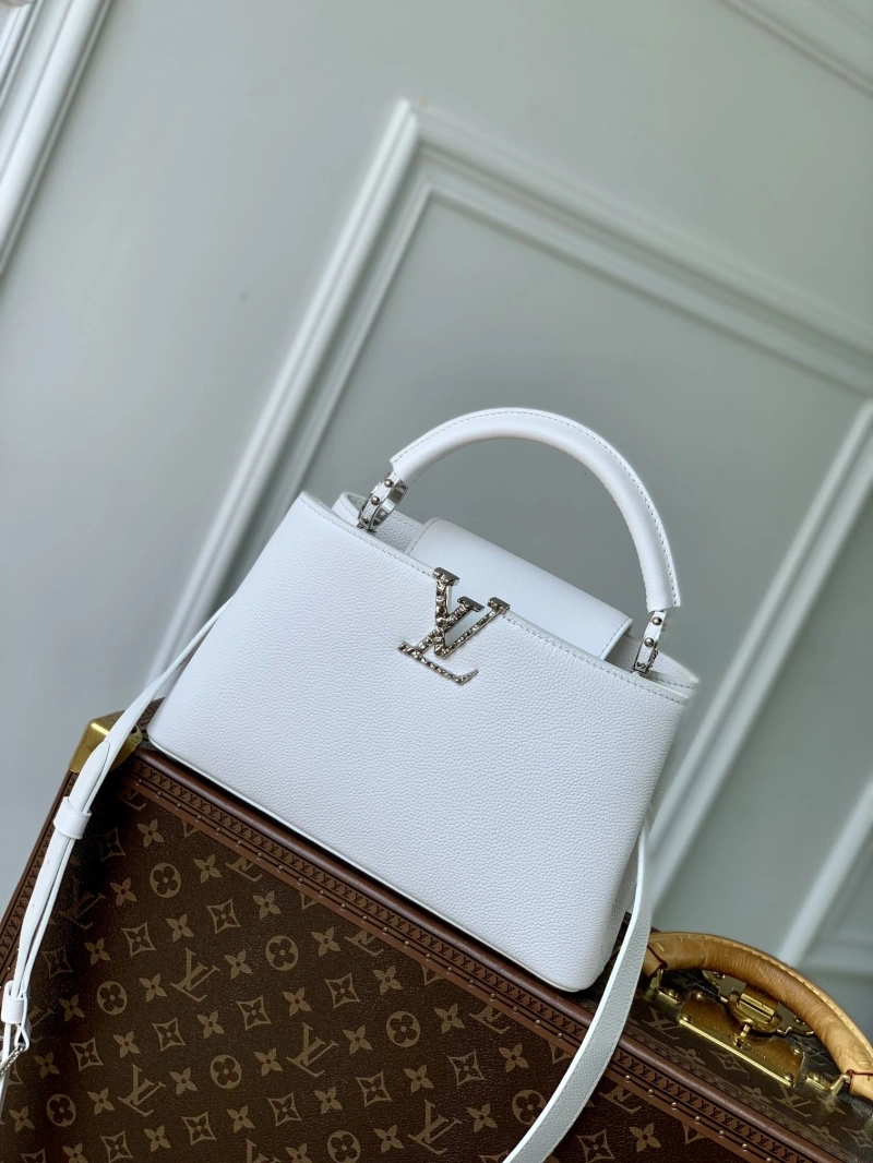 LV Capucines Bags 4048I-0499