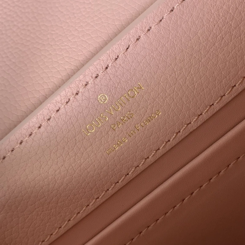 LV Capucines Bags 4048I-0501