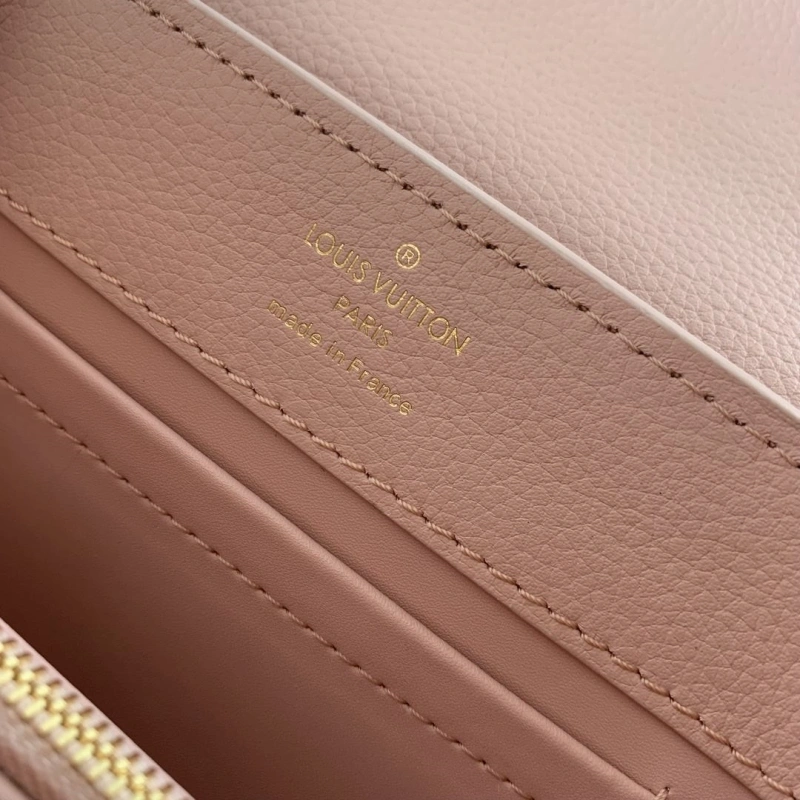 LV Capucines Bags 4048I-0503