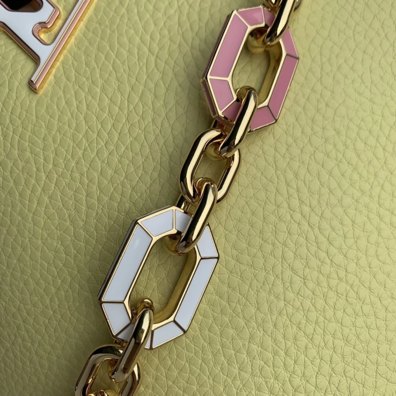 LV Capucines Bags 4048I-0520