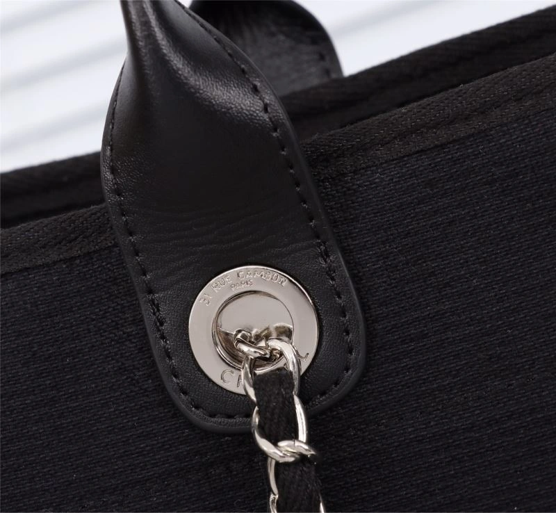Ch**el shopping bags 4049b-0330