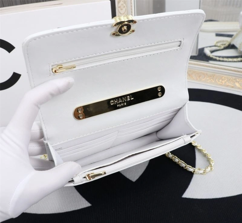 Ch**el woc bags 4049b-0390