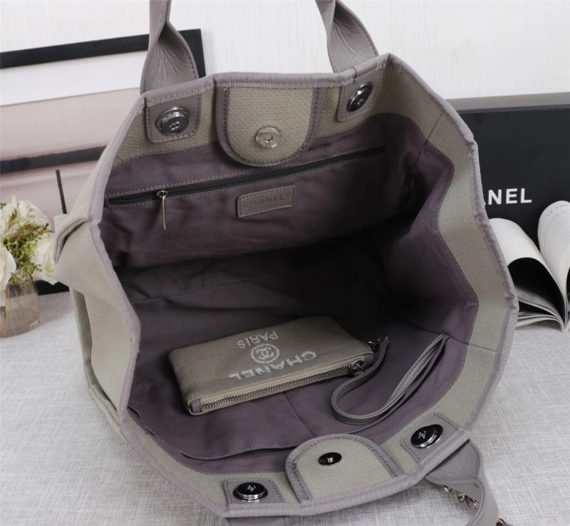 Ch**el shopping bags 4049b-0599