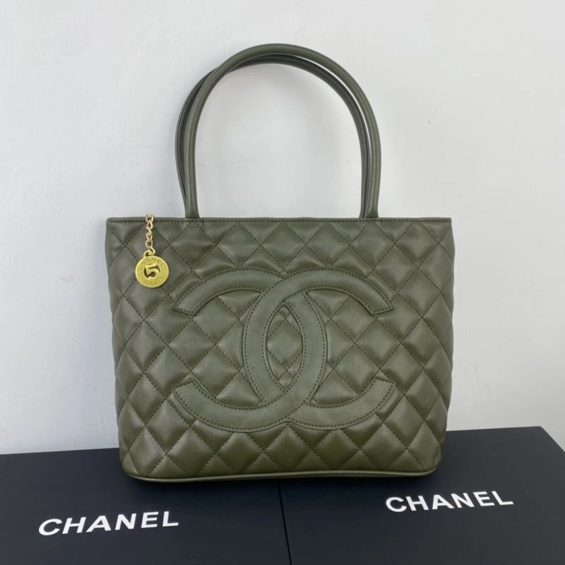 Ch**el shopping bags 4049b-0638