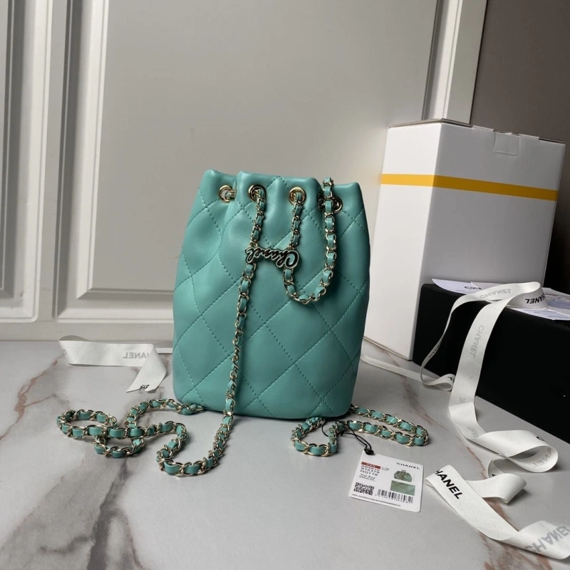 Ch**el round bags 4049d-0059