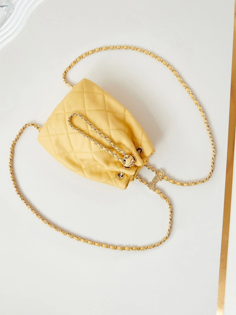 Ch**el round bags 4049d-0079