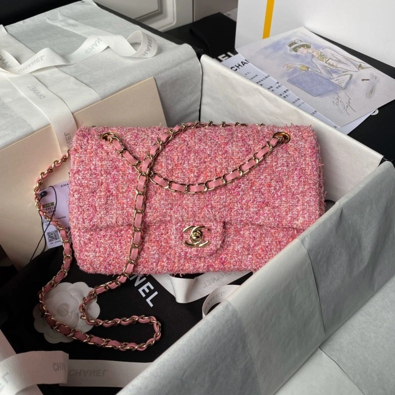 Ch**el 19 bags 4049d-0083
