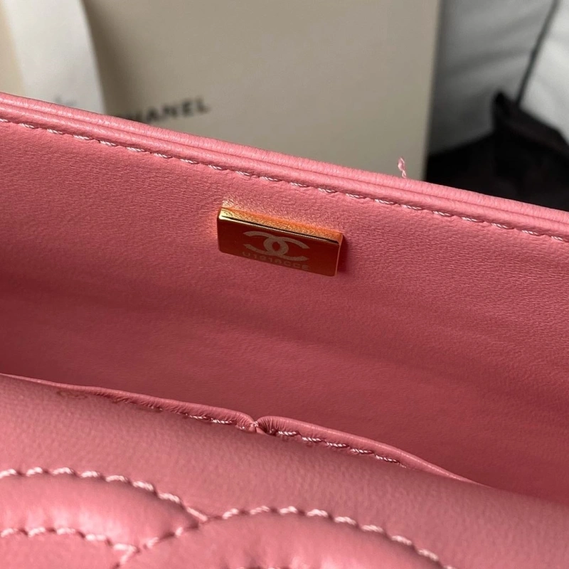 Ch**el 19 bags 4049d-0083