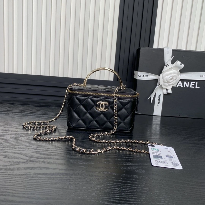 Ch**el cosmetic bags 4049h-0106